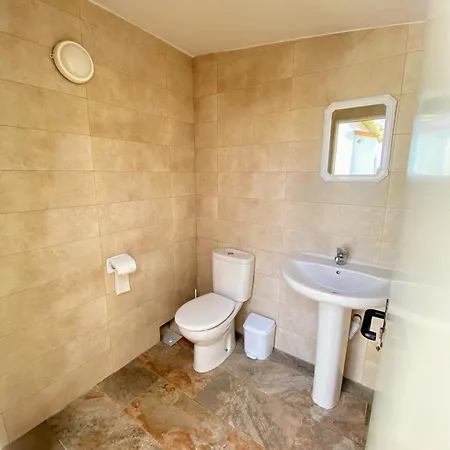 Con Encanto En Conil Solo Familias Y Parejas Holiday home *
